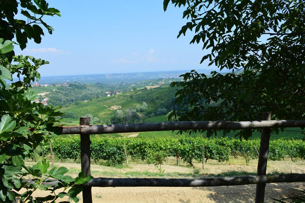 Cascina Valtignosa Camere Con Vigna Cassine Exterior photo
